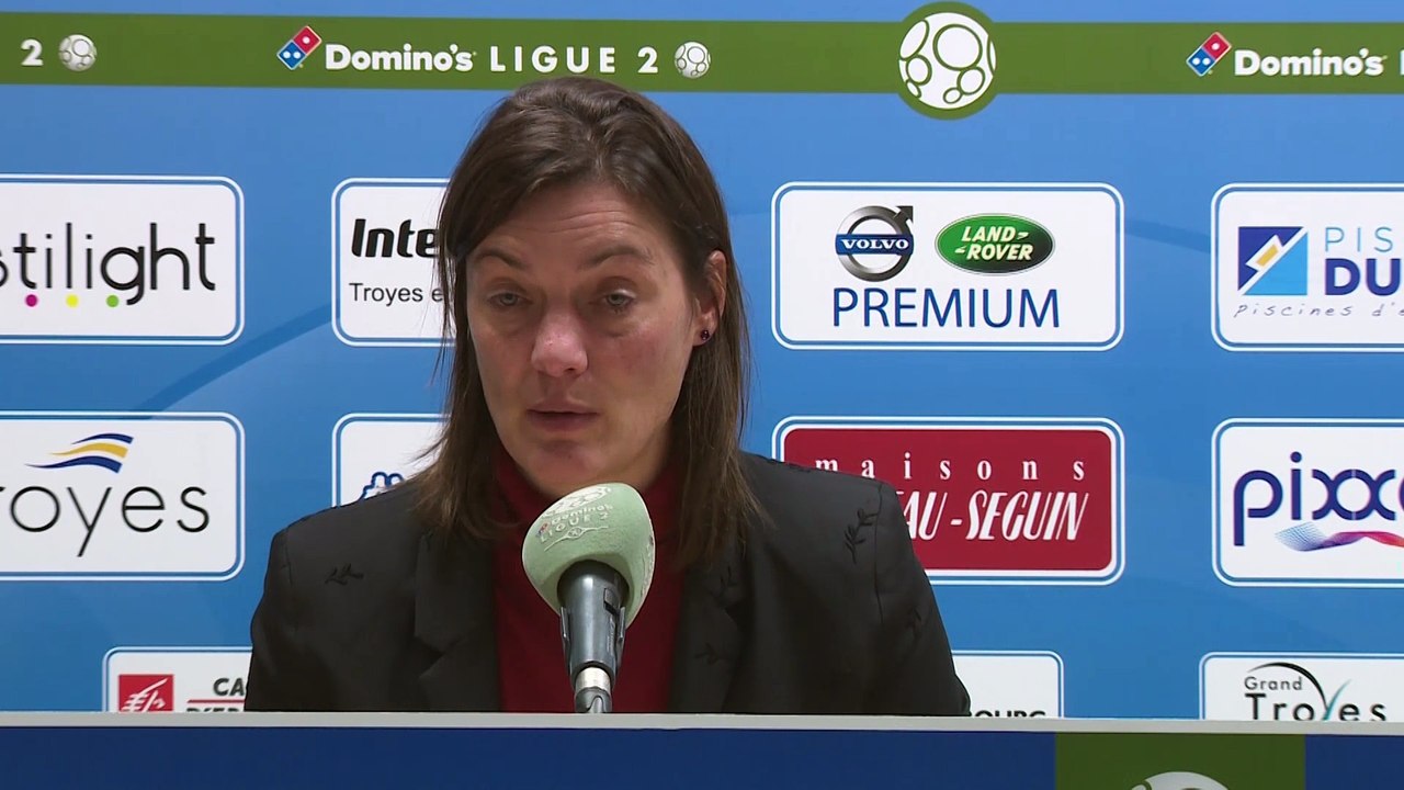 J16: Réaction Corinne Diacre