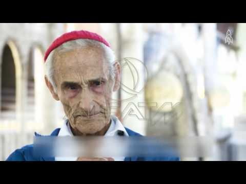 Katedralja që ndërtohet nga një person i vetëm prej 53 vitesh