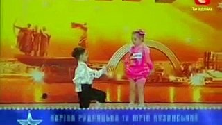 ---Two Awesome Dancing Kids