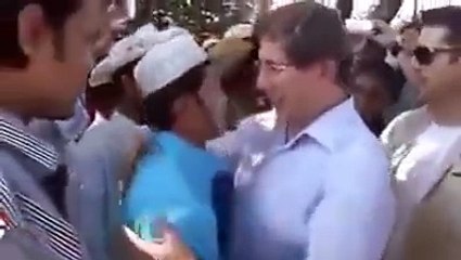 ভিডিওটি একবার হলো দেখুন