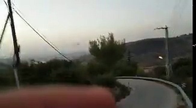 Evergreen-747 «SuperTanker» тушит пожар в Израиле