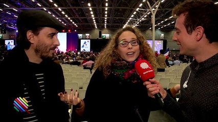 Des gens bourrés au meeting de Fillon