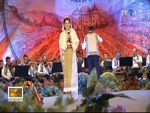 Elisabeta Turcu - Recital Festivalul National Strugurele de aur - Alba - Iulia - TVR 1 - 2016