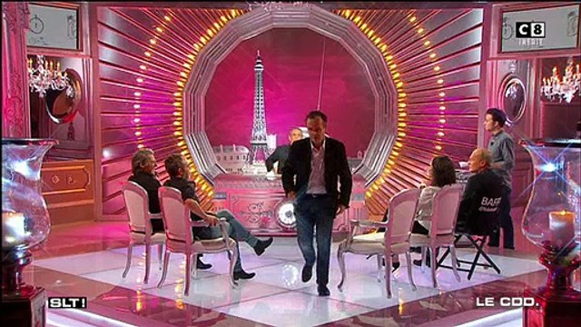 Regardez en intégralité vidéo Robert Ménard qui a quitté ce soir le plateau de Thierry Ardisson sur C8