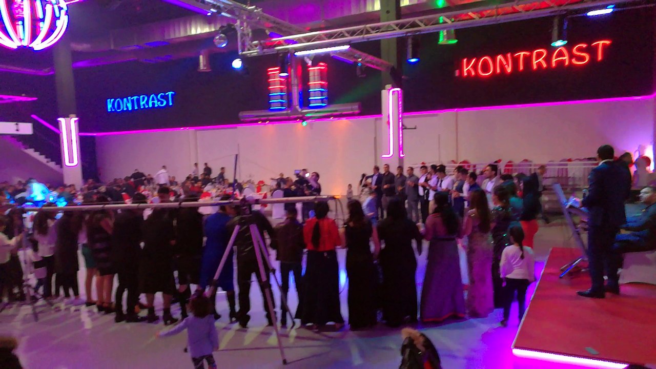 Hochzeit in Hoppegarten7 Festsäle für Hochzeit, Verlobung, Geburtstag, Party, Konzert, Konferenz, Betriebsfeier & Tauffest.30 bis 1000 Gäste ab 399€Tel: +49 30 68 40 40 40 WhatsApp: +49 151 66 50 50 50