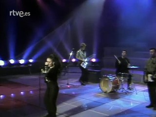 Alaska y Dinarama - Solo Creo lo que Veo