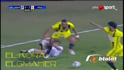 شاهد ماذا فعل باسم مرسى مع مدافع المقاولون واحكم بنفسك |