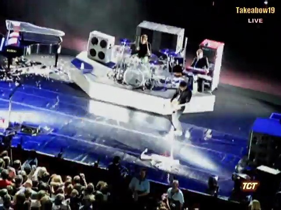 Muse - Osaka Jam, London Royal Albert Hall, 04/12/2008