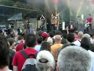 CALVIN HARRIS - THIS IS THE INDUSTRY - ROCK EN SEINE 2007