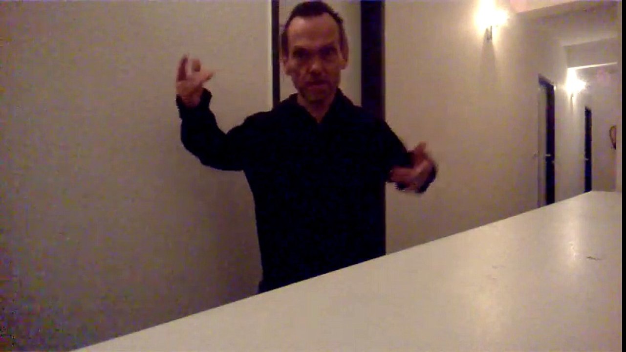 Kopfnuss Kalli Talk vom Schlauch Flur