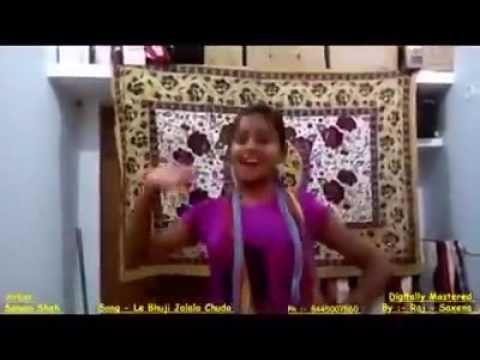 New garhwali songs || garhwali songs 2016 || Live Garhwali Performance by beautiful girl