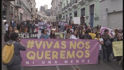 Cientos de personas marchan en numerosas ciudades, en rechazo a la violencia de género