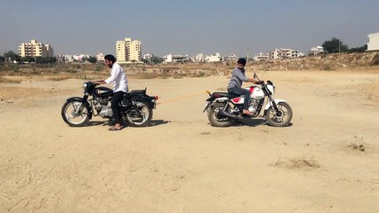 Bajaj V Stunt | Bajaj V - The Invincible