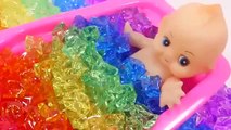 Learn Colors Baby Doll Bath Time M&Ms Chocolate Candy How to Bath Baby