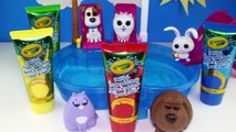 The Secret Life of Pets Bath Paint - Max kisses Gidget?! Bath Time w/ Fun Surprise Mystery Toys