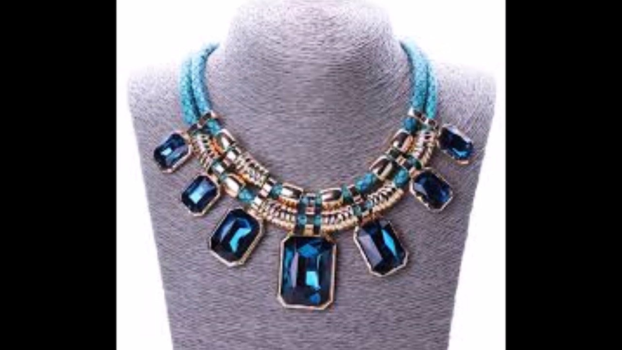 Trendy neck pieces