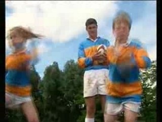 Fabien Pelous dans la superbe pub Skip.