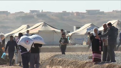 نقص بالمواد الأساسية يعانيه نازحو الموصل