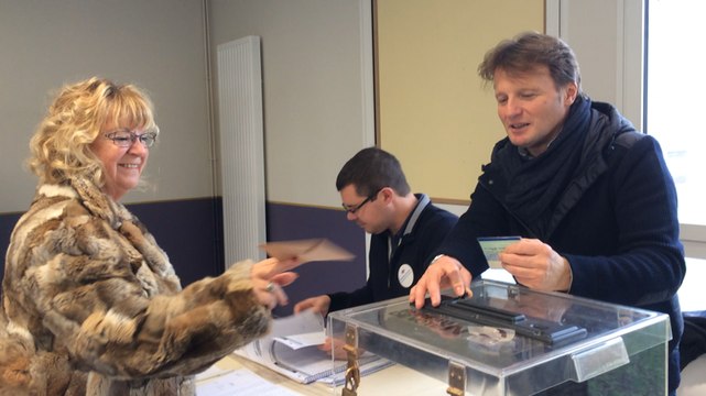 Deuxième de la primaire de la droite et du centre