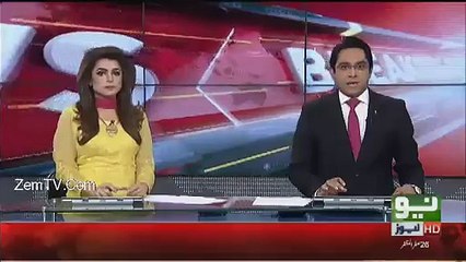 Télécharger la video: Breaking News : Pemra Chairman Absar Alam Bans Neo News For 7 Days