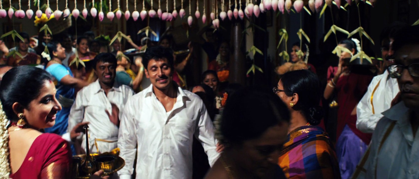 Anicham Poovazhagi - Thandavam