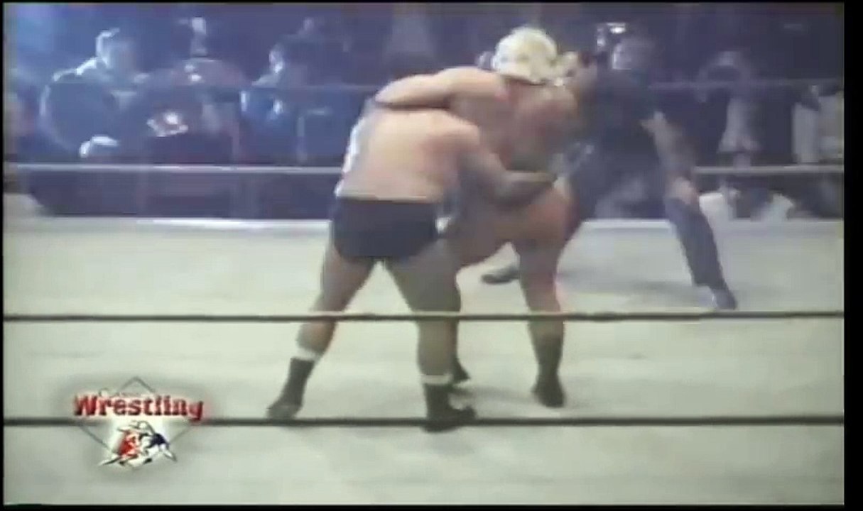 _Superstar_ Billy Graham vs Wilbur Snyder
