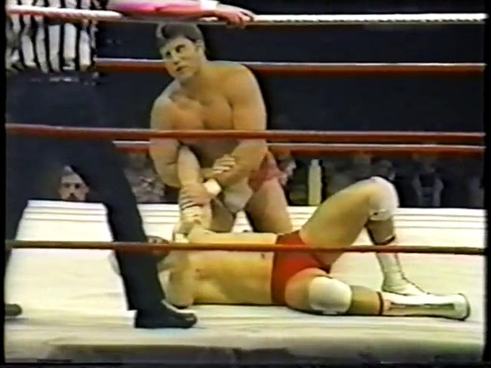 Jim Brunzell vs Steve Regal