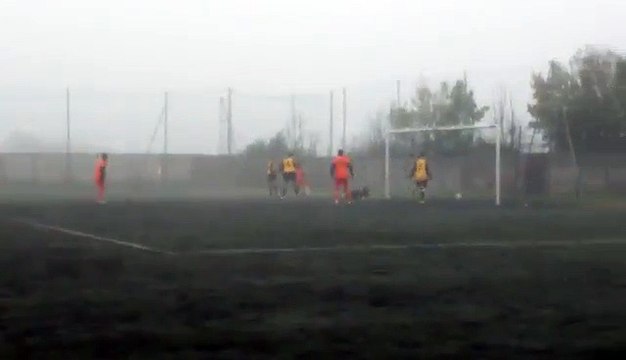 Championnat U17. 27 novembre 2016 10:00 MDA FOOT 2. 3-8 Us Vaulx En Velin.