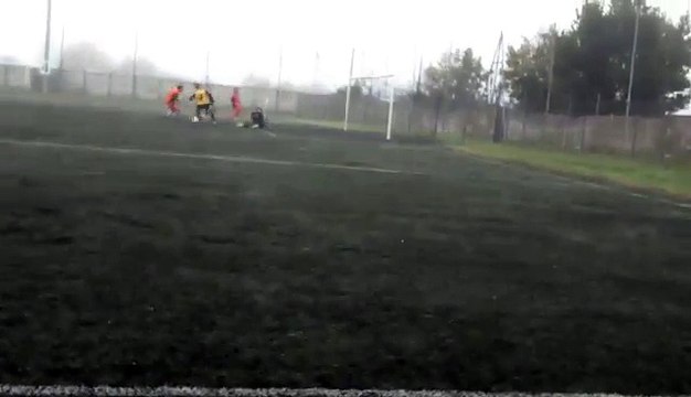 Championnat U17. 27 novembre 2016 10:00 MDA FOOT 2. 3-8 Us Vaulx En Velin.