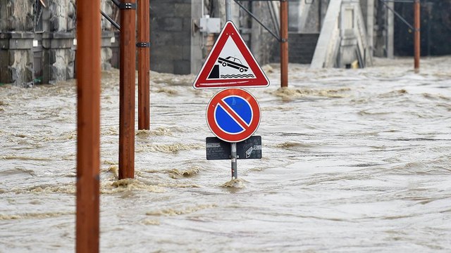 Maltempo: si valutano i danni, rischio frane in Liguria