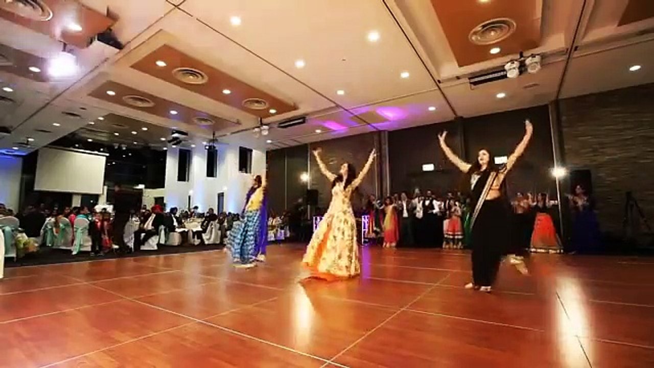 This is the Best Wedding Dance You"ll Ever See | Jind Mahi- Lean On