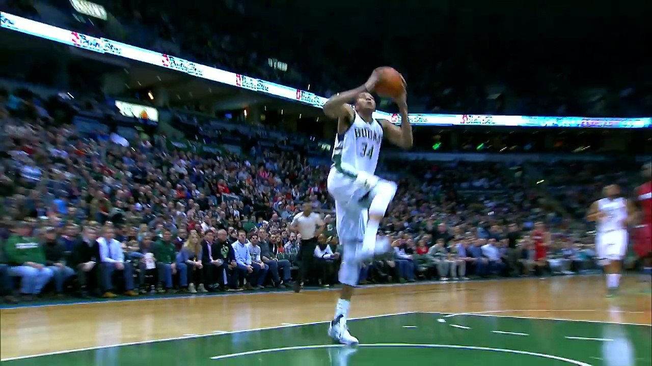 antetokounmpo12