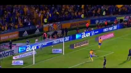 Gignac claque un triplé pour envoyer les Tigres en demie