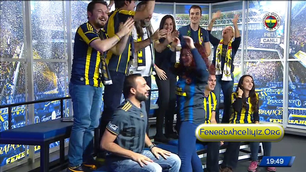 Moussa Sow'un Hat-Trick yaptığı Çaykur Rizespor maçında, #FBTV stüdyosunda yaşananlar.
