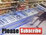 Parah Gokil ! Coba anda lihat aksi konyol & lucu pria pup di supermarket ini