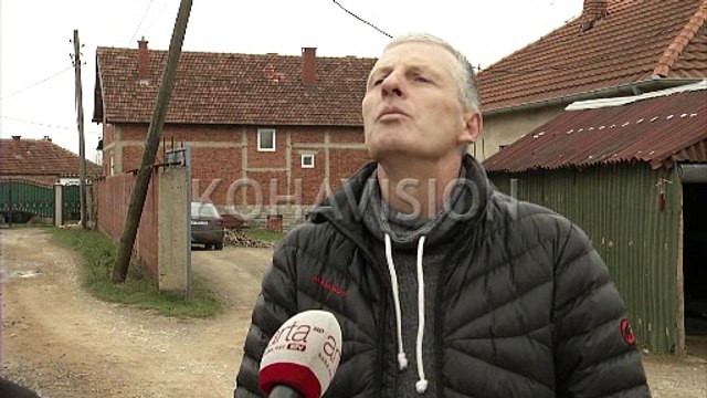 Familja Sadiku në Podujevë tash 12 vjet në ankth nga telat e rrymës mbi kulm