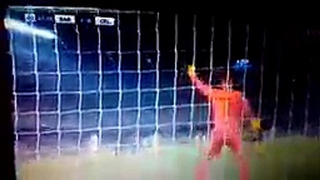 Ter stegen yellow card and penalty missed from real sociedad