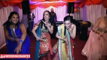Desi Aunties Awesome Wedding Celebration Dance On Balam Pichkari