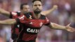 Diego faz golaço e Flamengo vence o Santos no Maracanã
