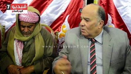 محافظ الدقهلية يقدم العزاء فى دكرنس لأسرة شهيد سيناء