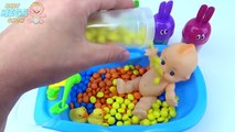 Learn Colours Baby Doll Bath Time M&Ms Skittles Candy Surprise Toys Powerpuff Girls for Children