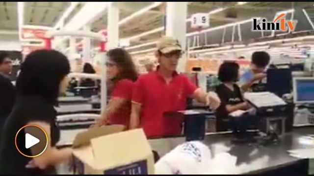 Polis buru individu bikin kecuh di pasar raya