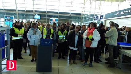 Les grévistes de la clinique de l'Ormeau bloquent l'aéroport de Tarbes