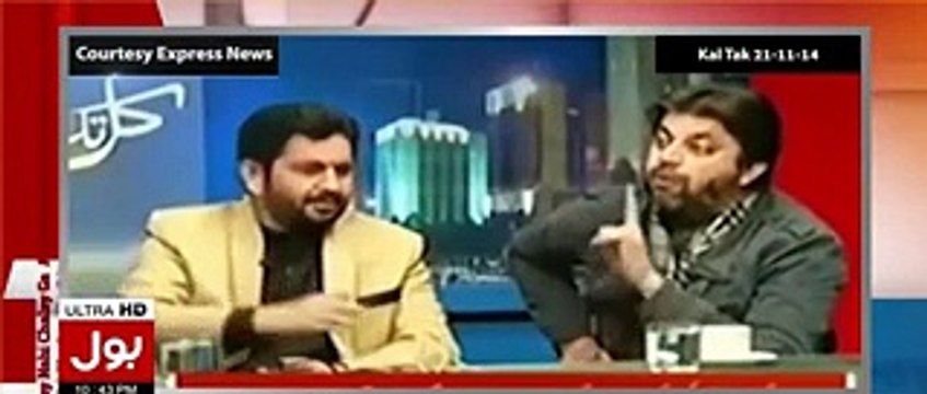 Aamir Liaqut is Taking Superb Class of Javed Chaudhry and Saleem Safi