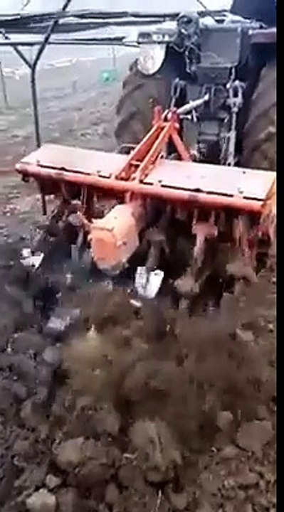 کسان بھائیوں کے لیے اسپیشل ویڈیو شیئر کرنا مت بھولئیے گا