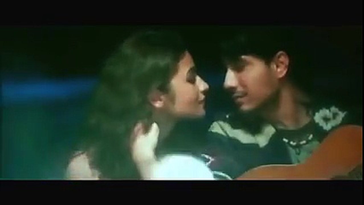Social Media Severe Criticism on This Ali Zafar and Alia Bhatt Scene