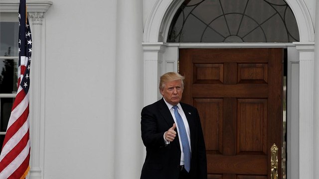 Devancé de 2 millions de voix au suffrage universel, le Président Trump contre-attaque
