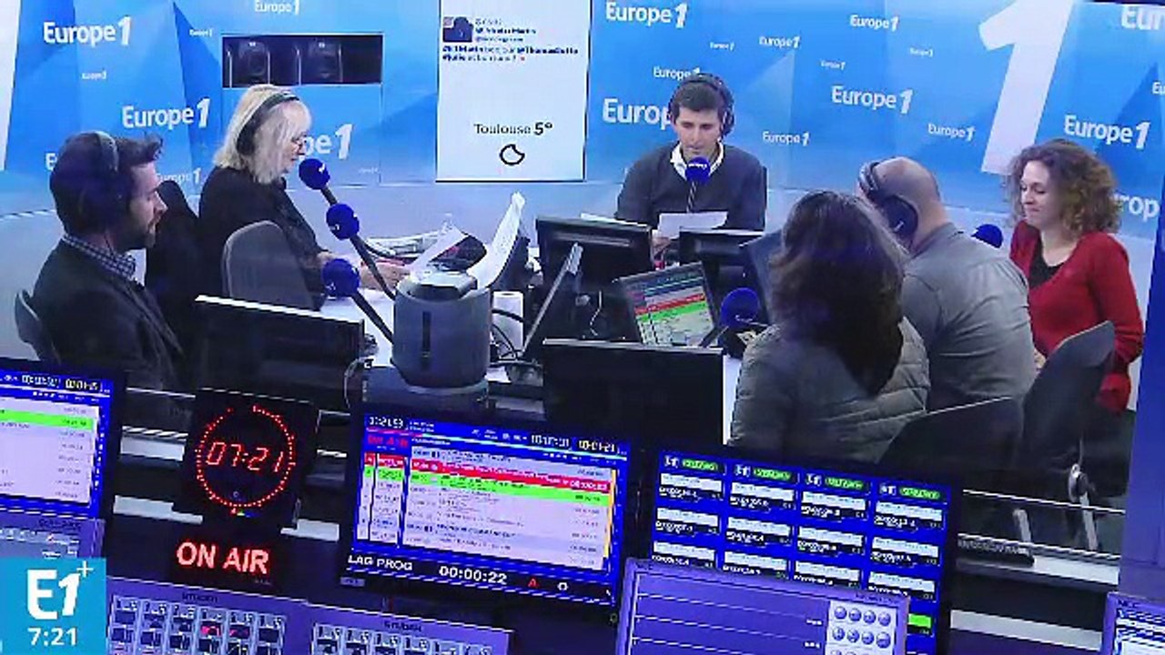 Marie-Pompine, au QG de François Fillon : "Y'a plus d'hosties au buffet ? Prenez des Pringles"