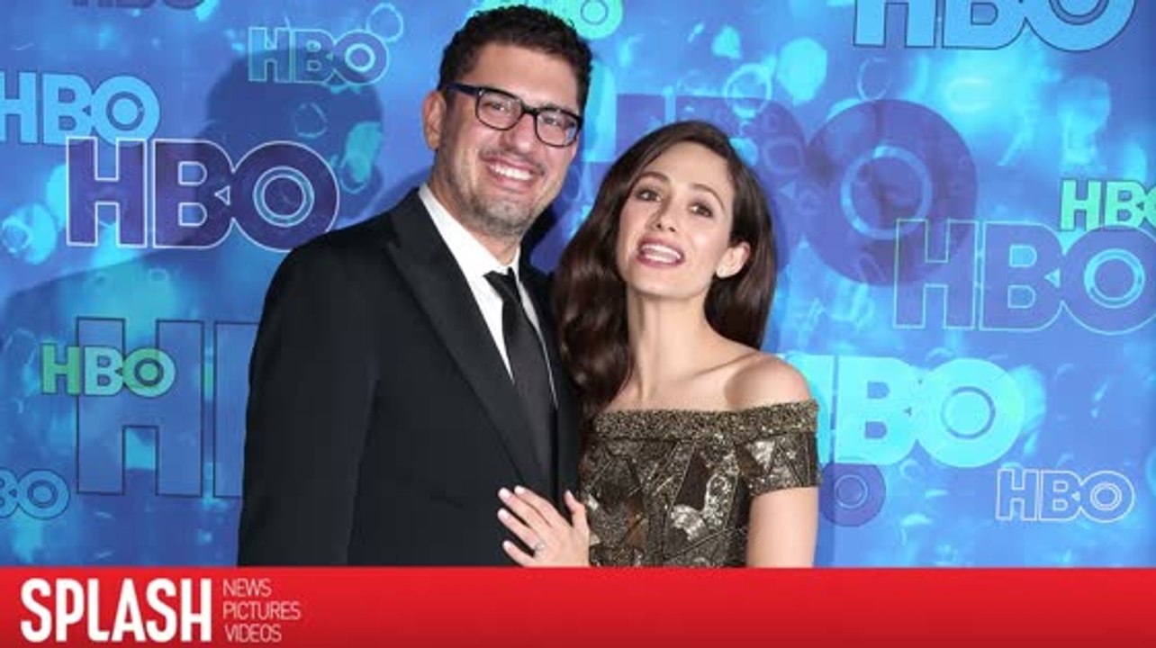 Emmy Rossum war bei ihrer Verlobung nackt in der Badewanne