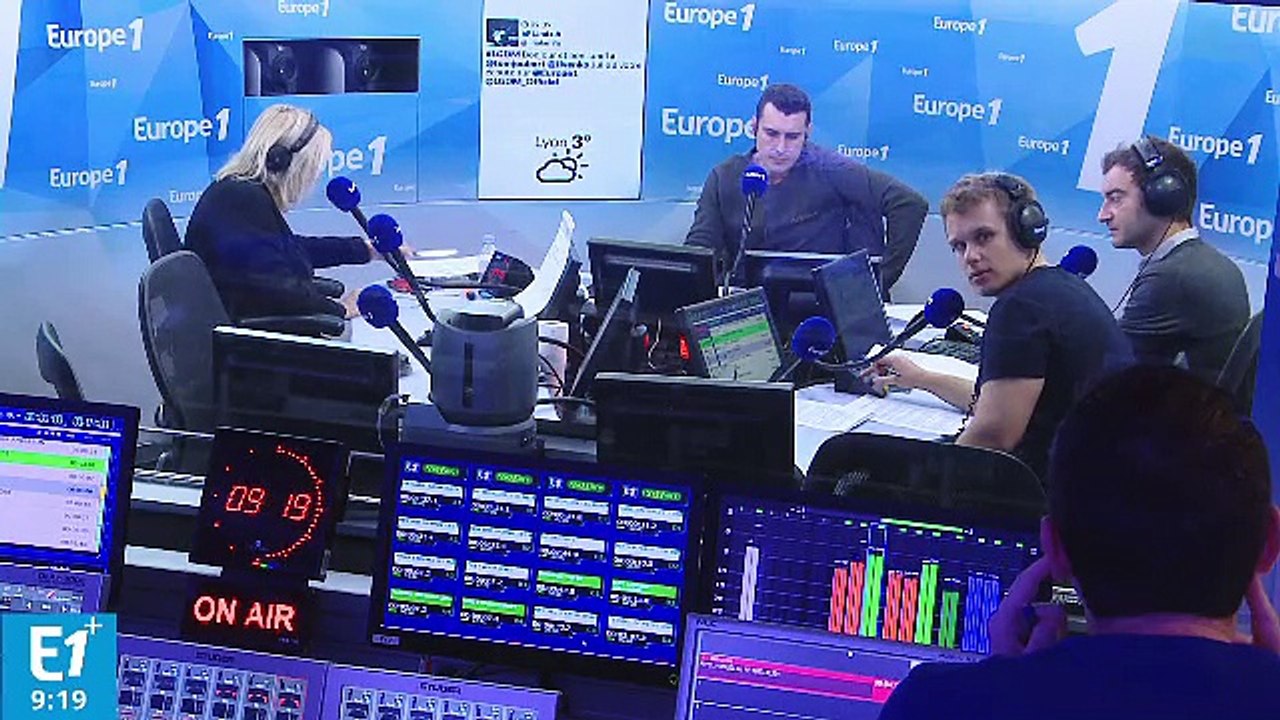 "Salut les Terriens" (C8) : rien ne va plus entre Robert Ménard et Thierry Ardisson